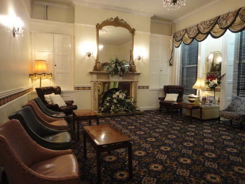 Dergvale Hotel Дублін Екстер'єр фото